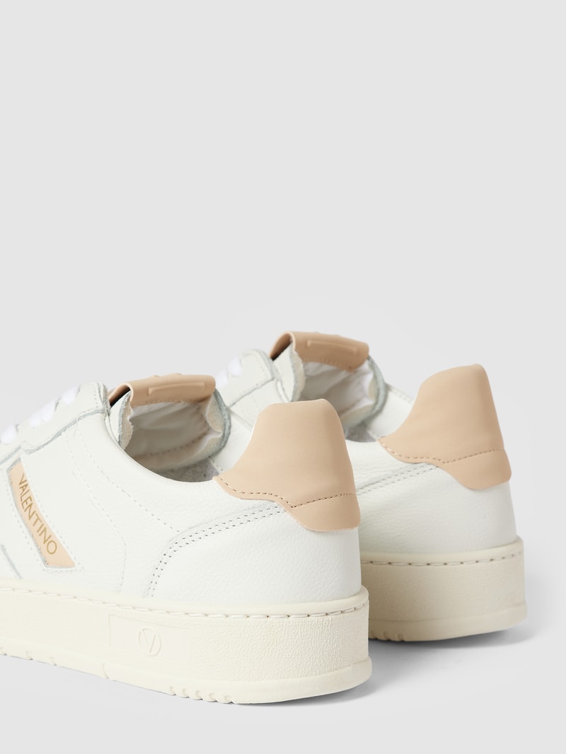 Sneaker mit Label-Detail Modell 'APOLLO' in weiß