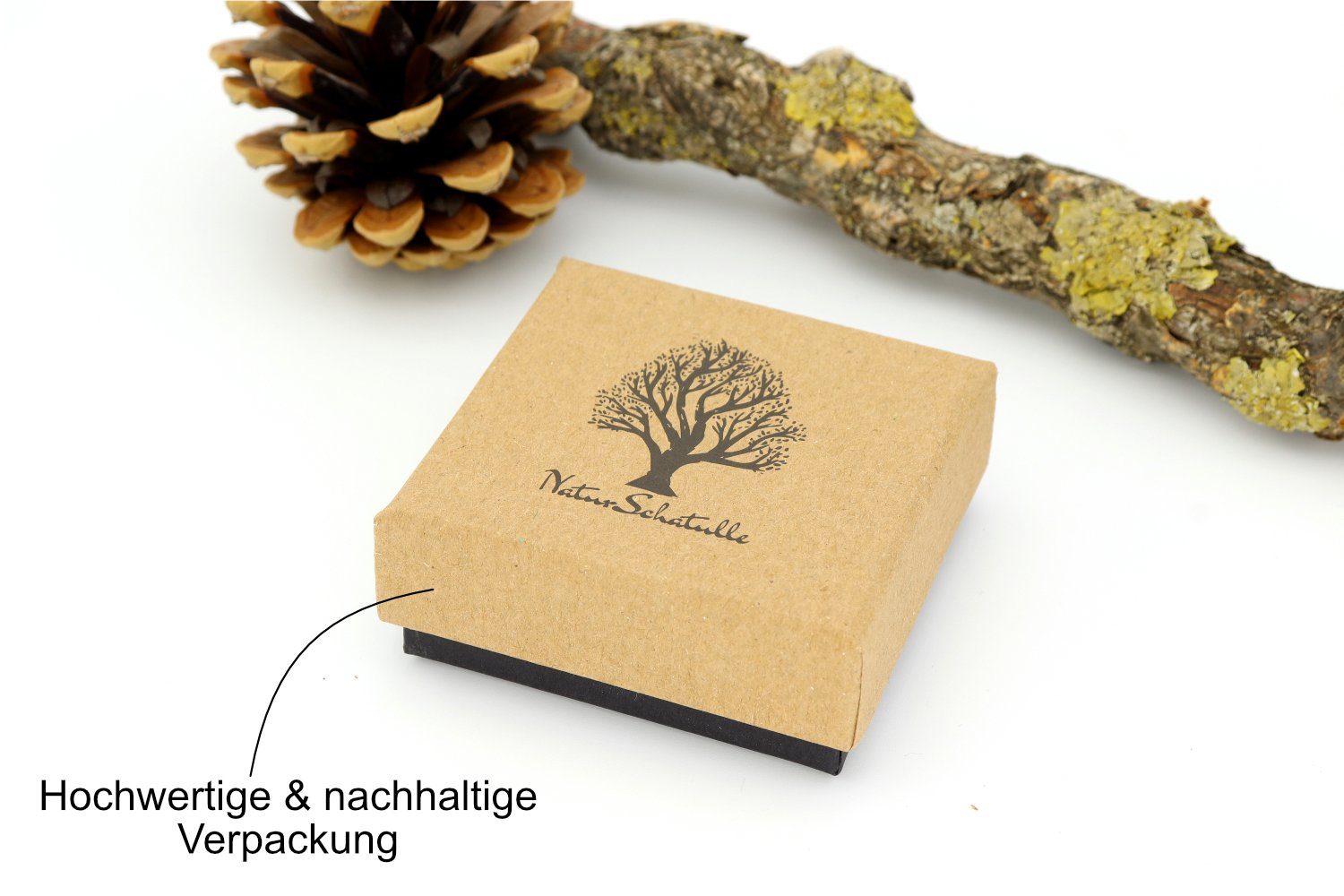 NaturSchatulle Schlüsselanhänger mit Gravur aus Holz mit Motiven (mit Edelstahl Schlüsselring, Ø 4,5cm), Kompass, Hirsch, Yin Yang, Lebensbaum, Faultier