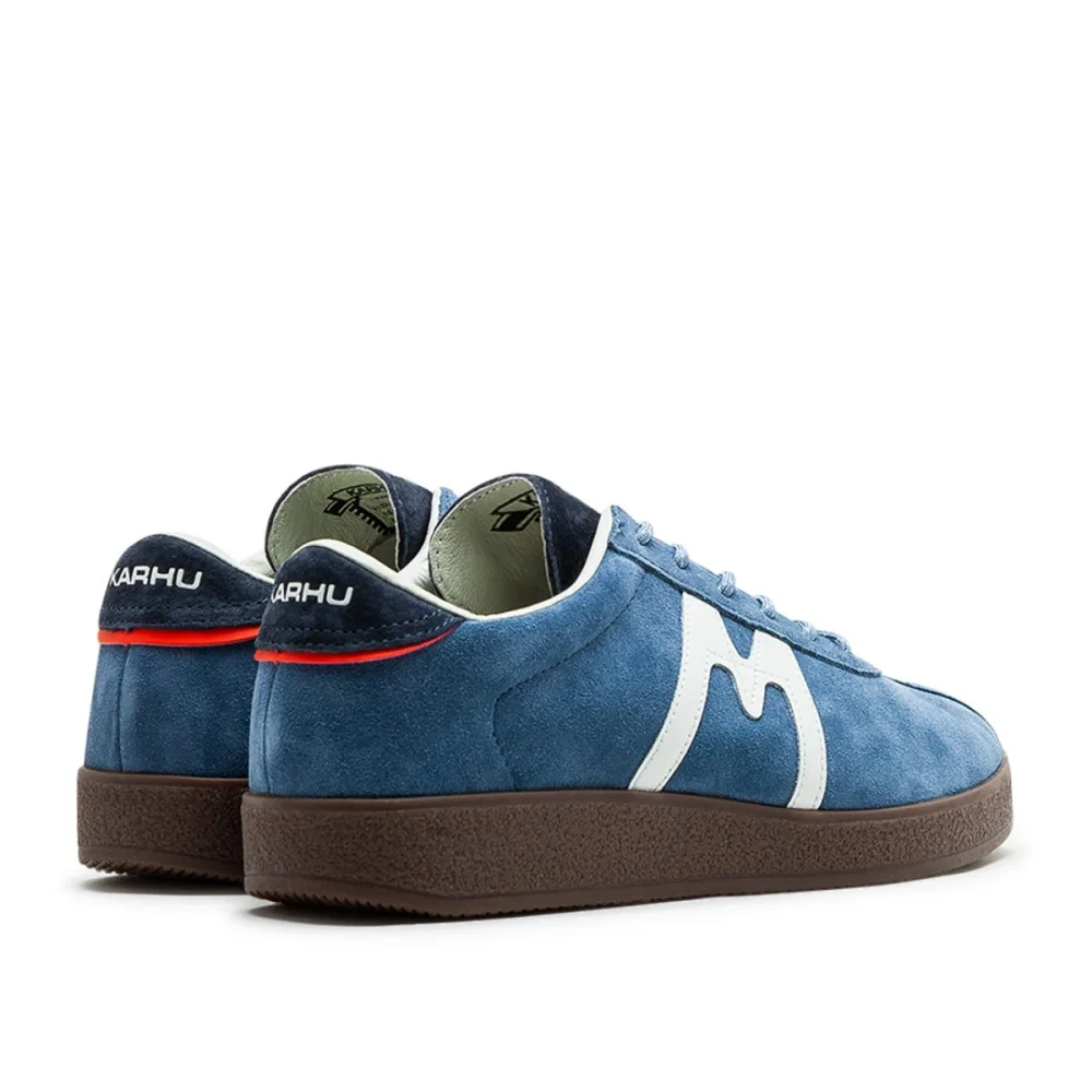 Karhu Trampas F809031 / blau