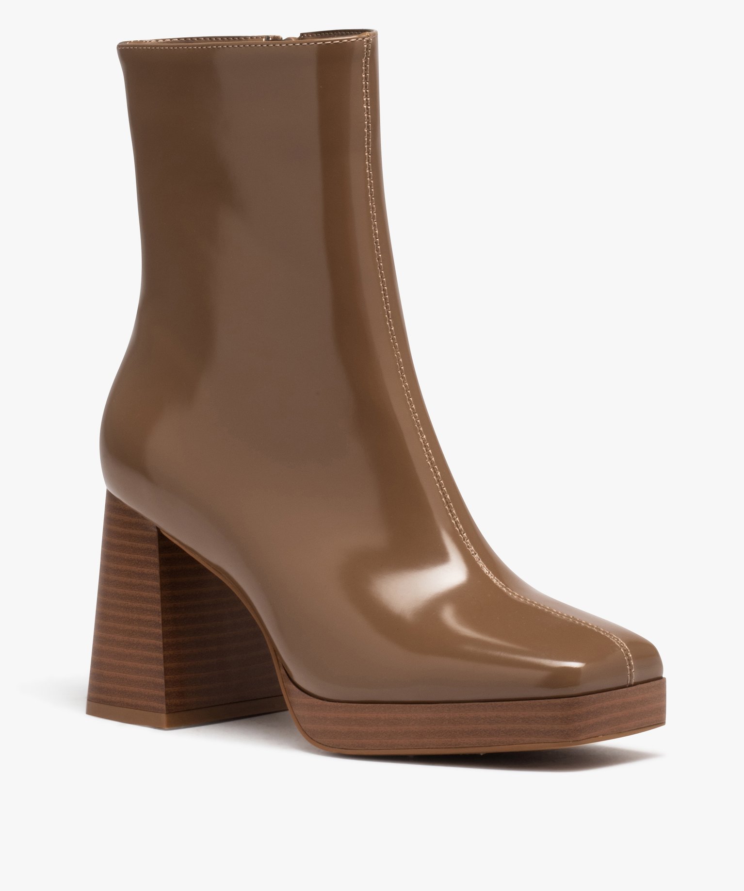 Boots femme vernies à talon et bout carrés beige | GEMO