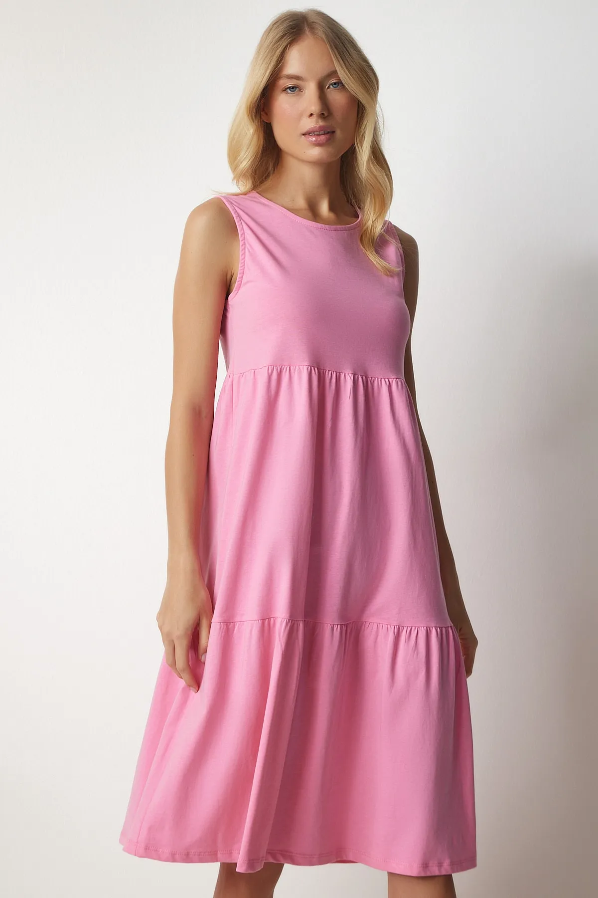 Happiness İstanbul  Hellrosa ärmelloses Volant-Strickkleid für Damen CR00412