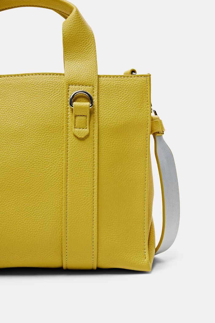 Schultertasche in Lederoptik