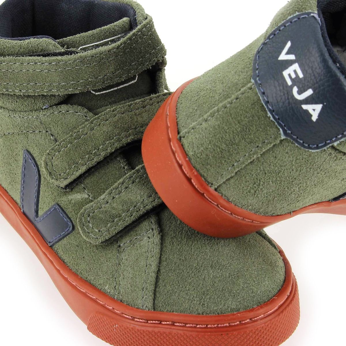 Veja  SMAL ESPLAR MID - Kaki Marine