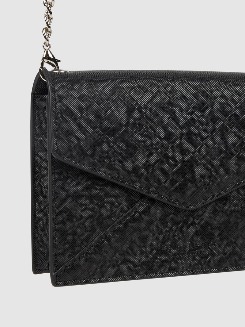 Crossbody Bag mit Saffiano-Struktur Modell 'Kira' in schwarz