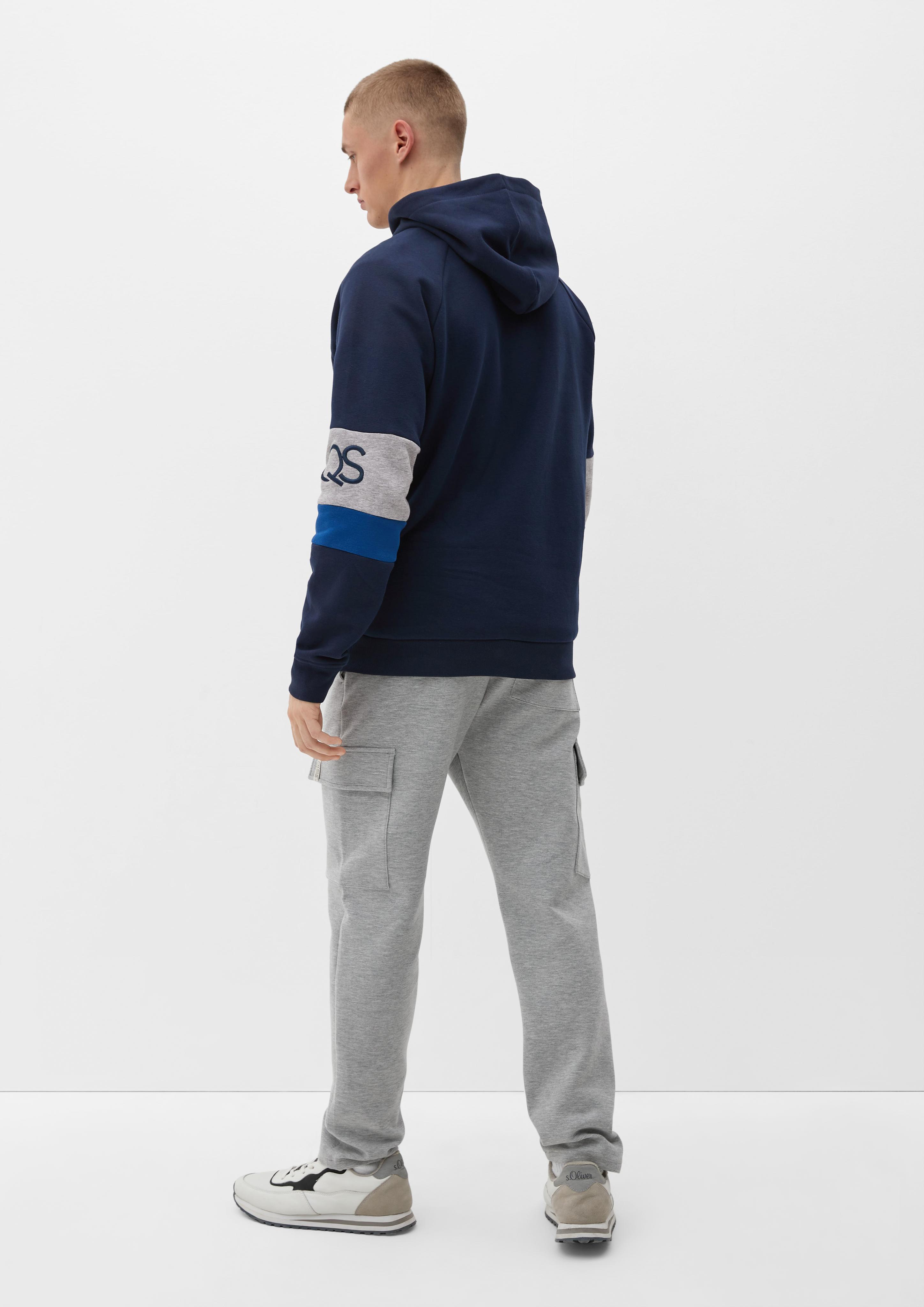 Sweatshirt mit Labelstickereien  2124165-59D0
