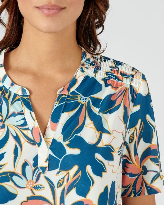 Tee-shirt en crêpe imprimé.