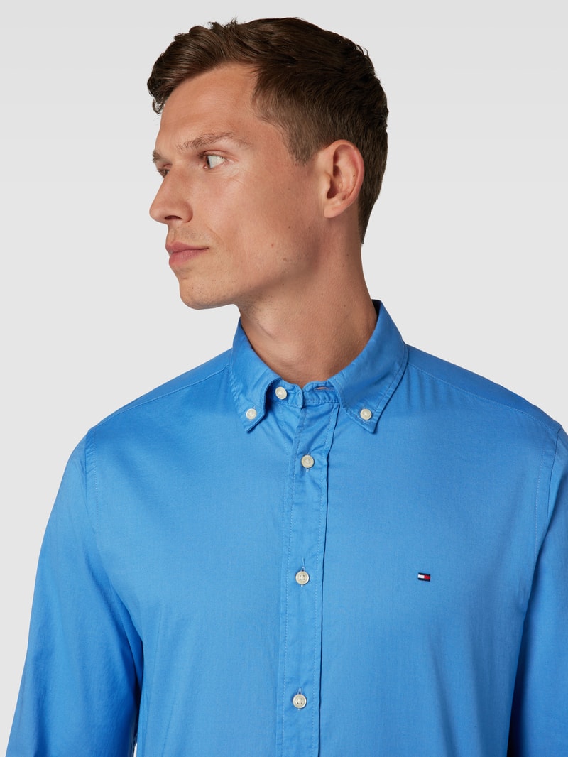 Regular Fit Freizeithemd aus Baumwolle mit Button-Down-Kragen in aqua blau