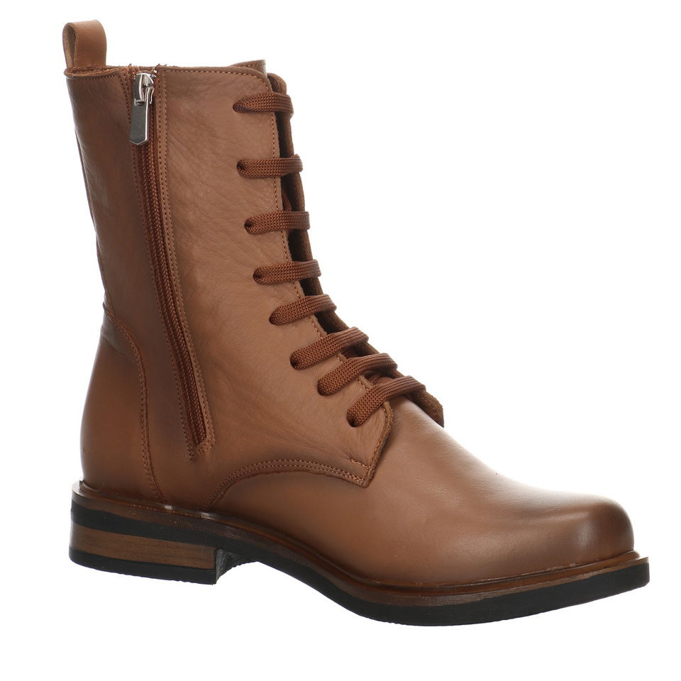 Andrea Conti Schnürboots