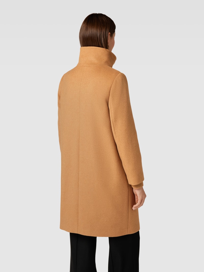 Mantel mit Eingrifftaschen in camel