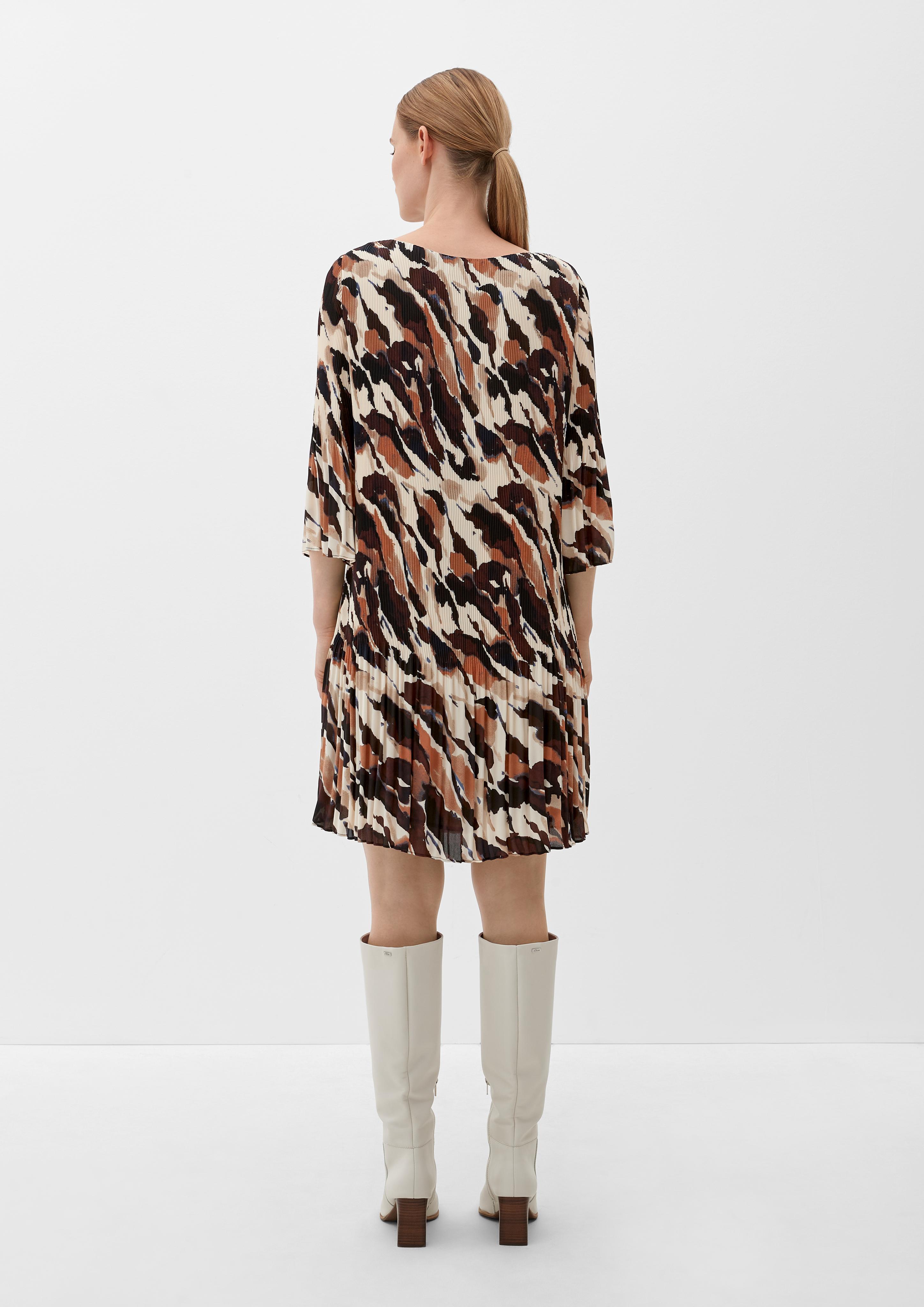 Viskose-Kleid mit Plisséefalten  2121918-02A0