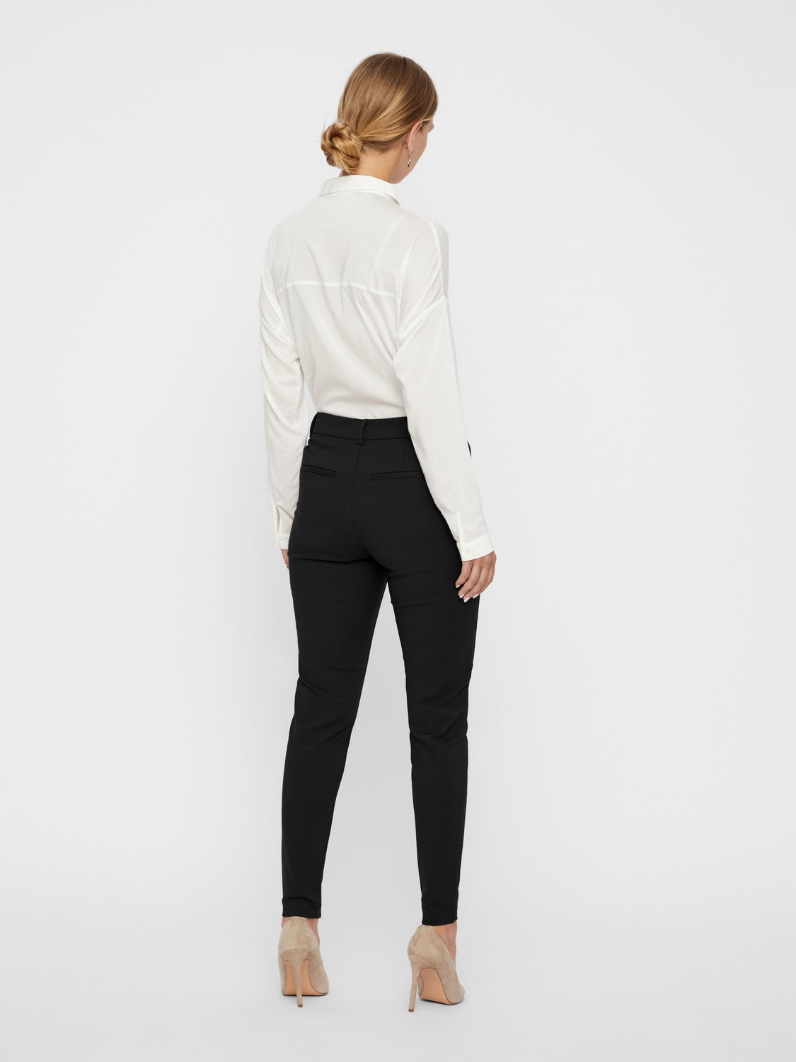 VMVICTORIA Mittlere Taille Hose
