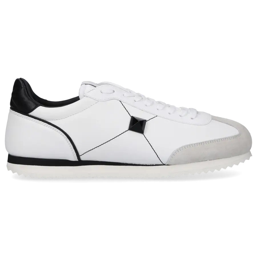 Valentino Garavani - Sneaker low STUD AROUND Kalbsleder - weiß