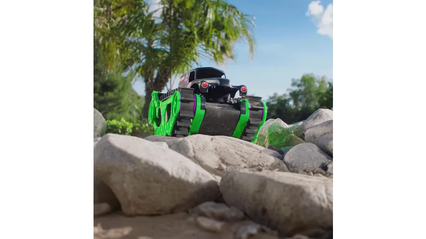 Monster Jam, Grave Digger Trax - ultrastarkes, ferngesteuertes Monster Jam Kettenfahrzeug im Maßstab 1:15