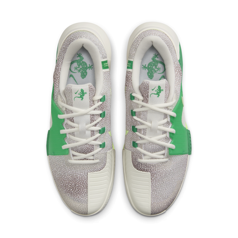 Nike GP Challenge 1 Premium FJ2044-001 / grau