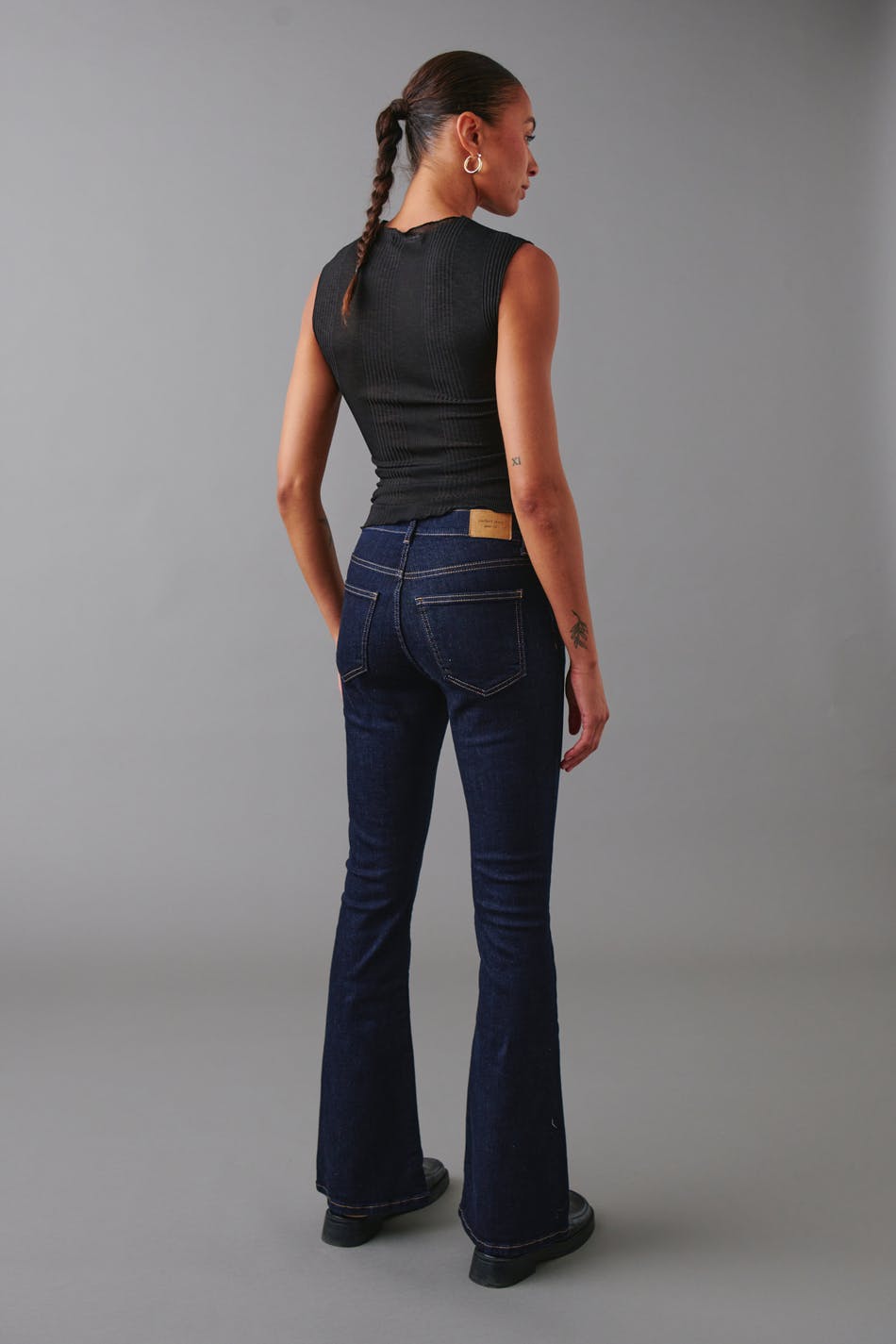 Low waist bootcut jeans