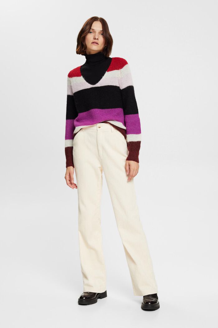 Gestreifter V-Pullover mit Wolle und Alpaka