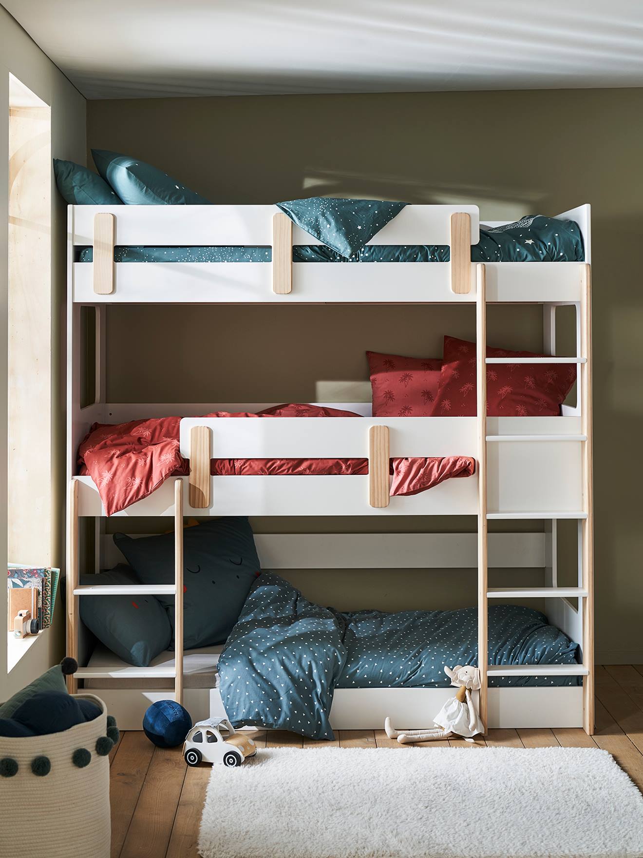 Vertbaudet Kinder Etagenbett EVEREST, 3 Ebenen - weiß/natur