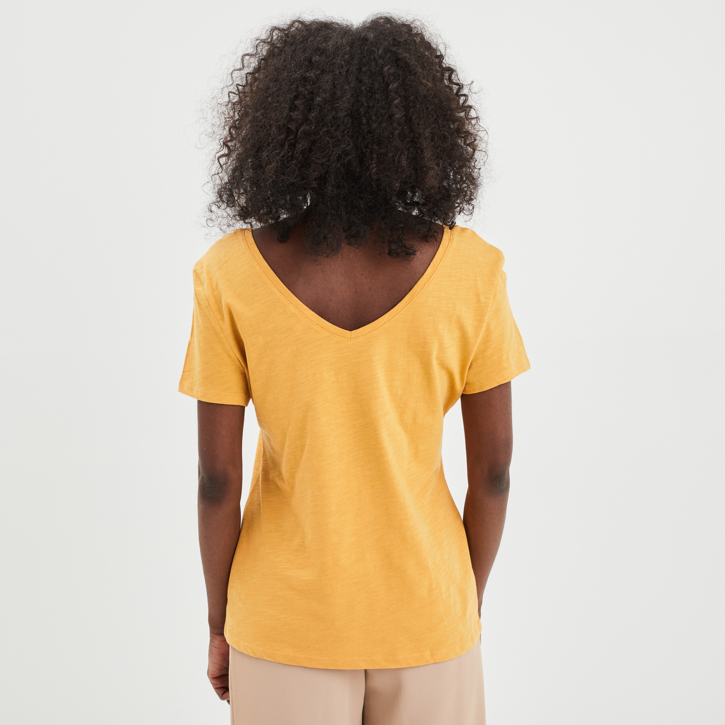 T-shirt à manches courtes jaune moutarde femme | La Halle