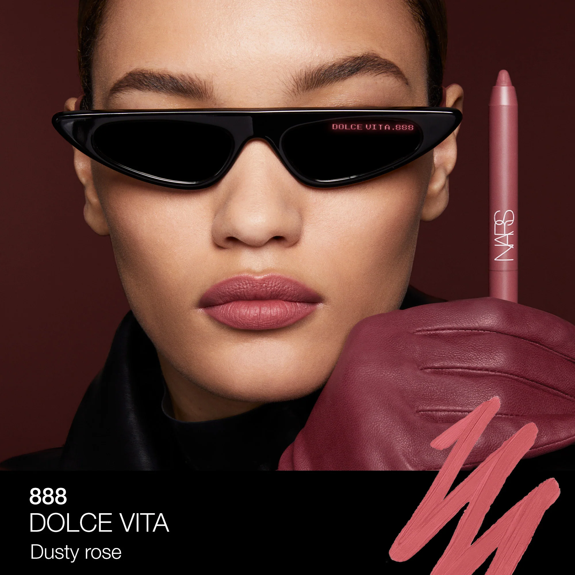 Lápiz labial POWERMATTE de alta intensidad