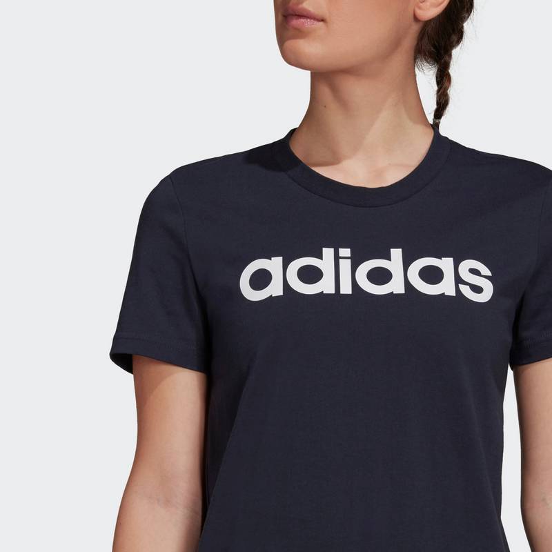 adidas LOUNGEWEAR Essentials Slim Logo T-Shirt Damen