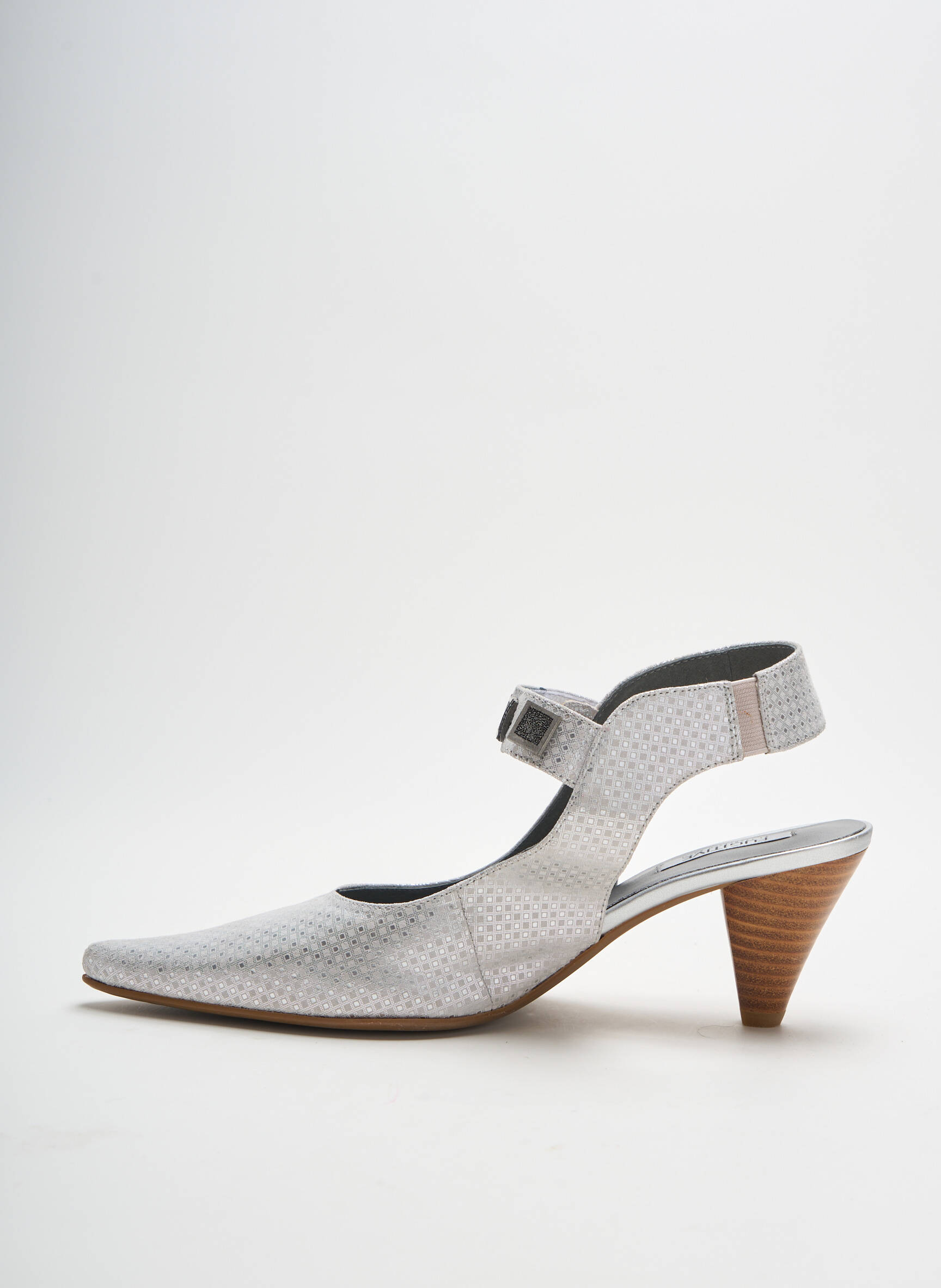 Fugitive By Francesco Rossi Sandales Nu Pieds Femme couleur gris