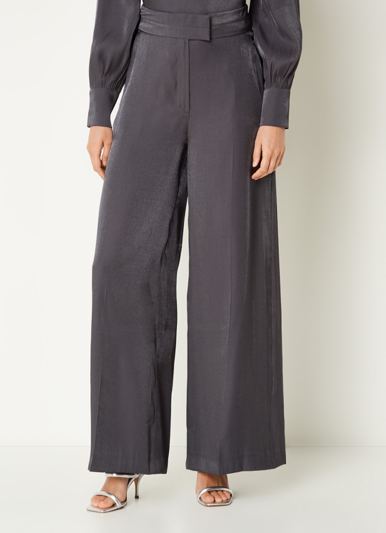 Pantaloni cu talie înaltă, croială largă și buzunare laterale, de la Aaiko Giani.