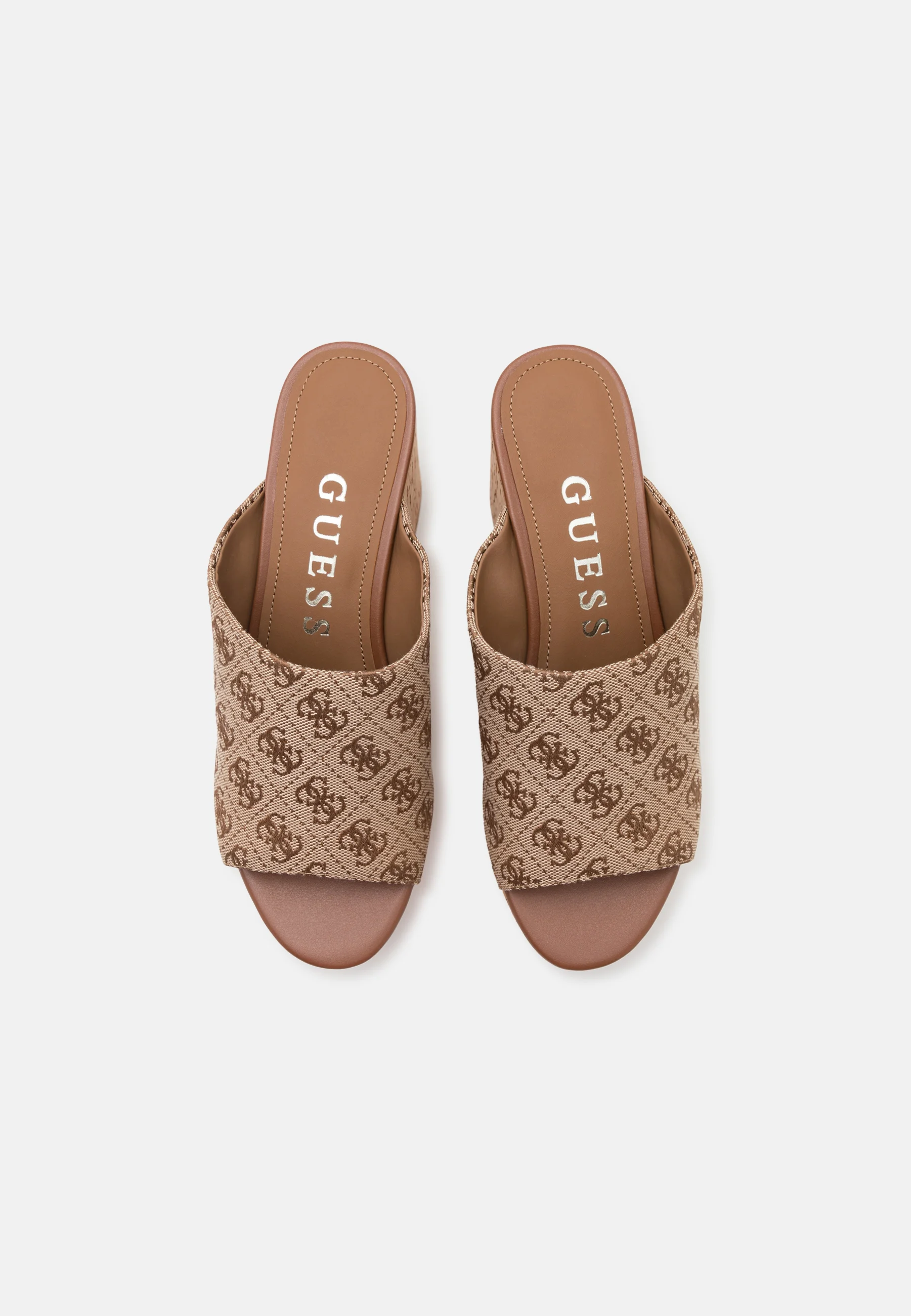 Guess YAKI - Pantuflas