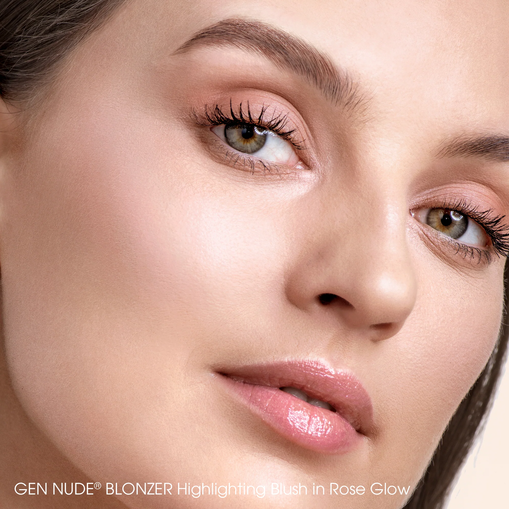 Viso Gen Nude Highlighting Blush – Kompakt rouge, forsterkere og illuminatorer