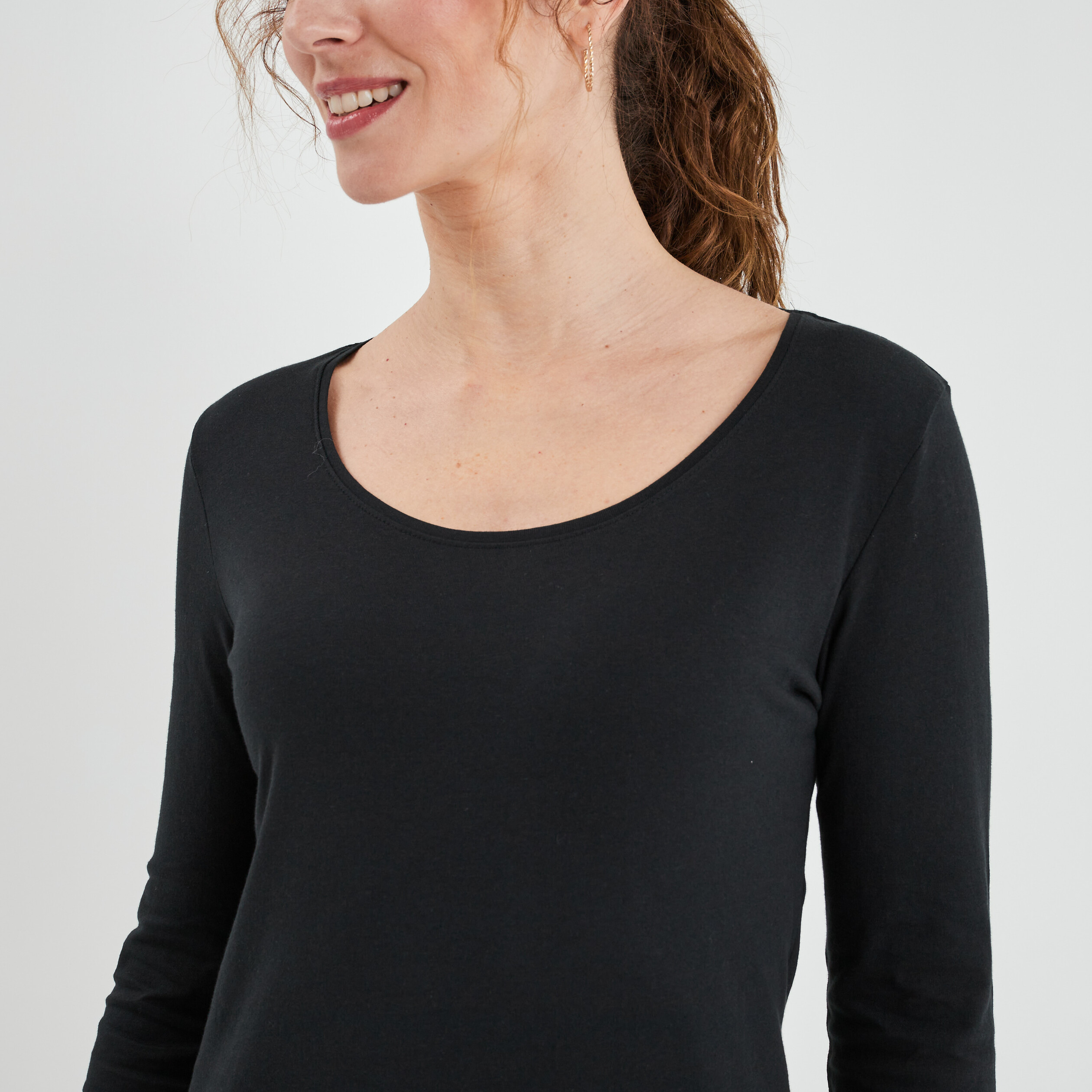 T-shirt coton manches longues noir femme | La Halle