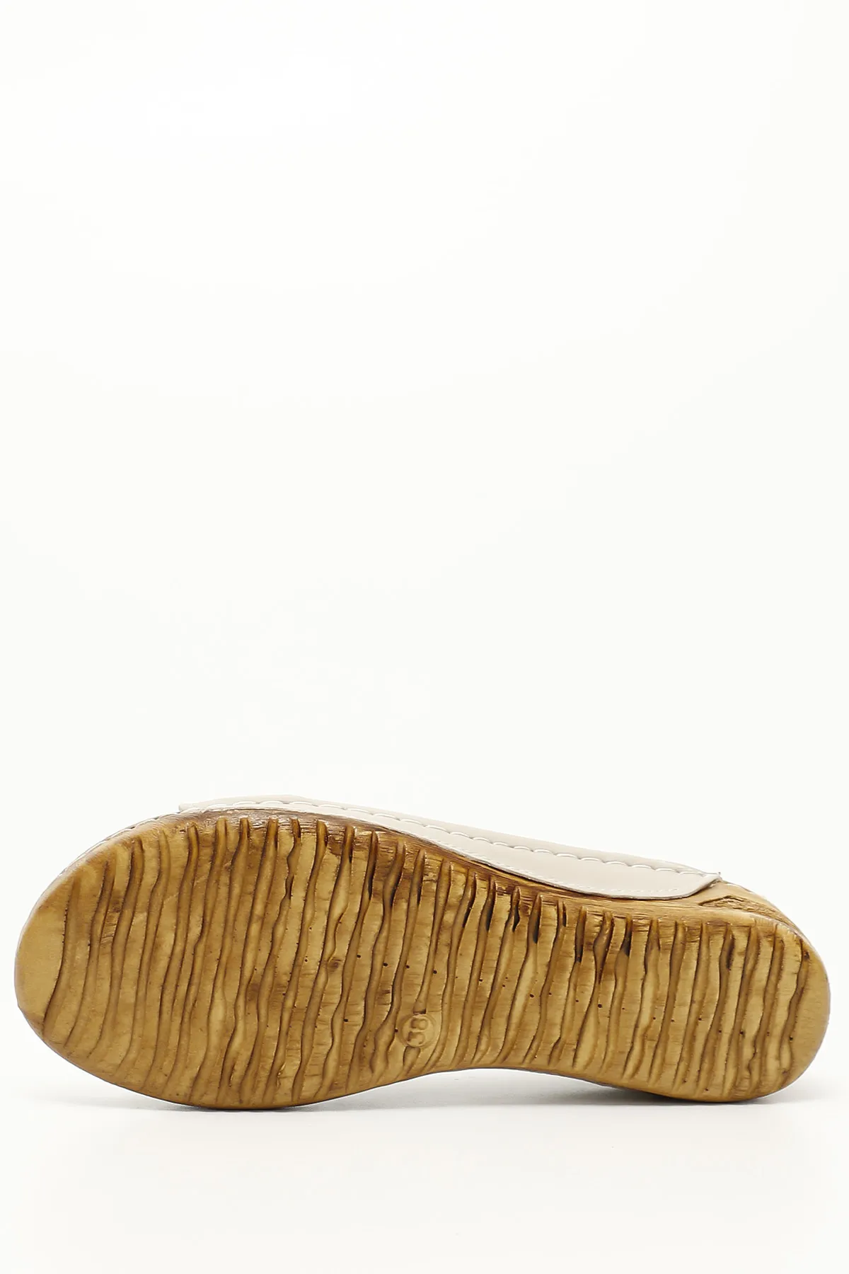GÖNDERİ(R)  Cremefarbene Gön-Damen-Keilsandalen aus echtem Leder 42304