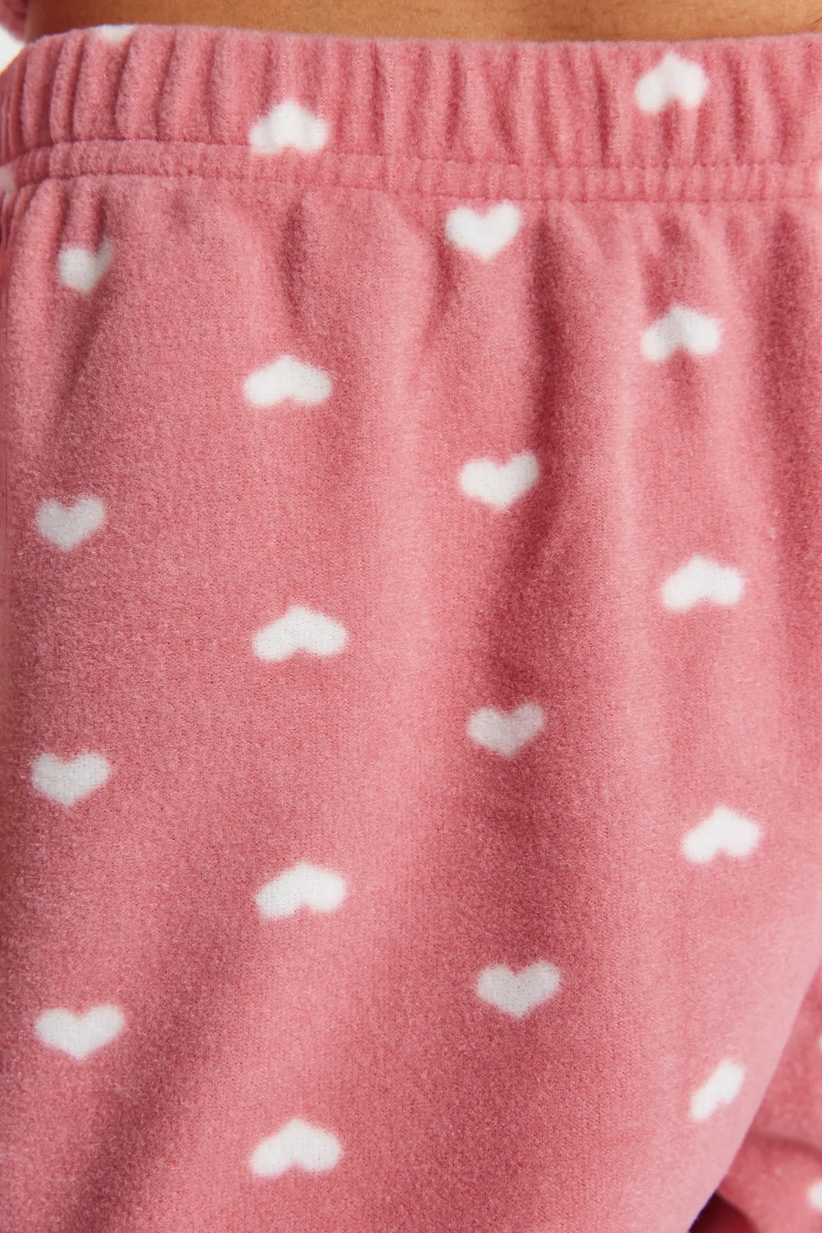 Trendyol Collection  Puderfarbenes 3-teiliges Pyjama-Set aus Plüschstrick THMAW21PT0666