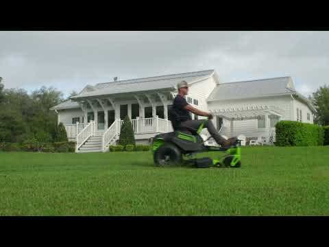 Cortador de grama de giro zero GREENWORKS 6 x 8.0 Ah 42
