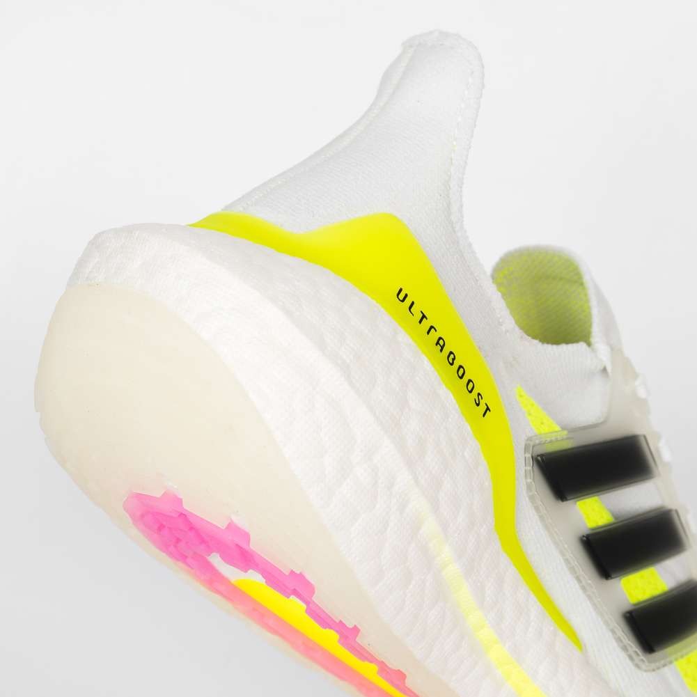 adidas UltraBOOST 21 Sneaker FY0377