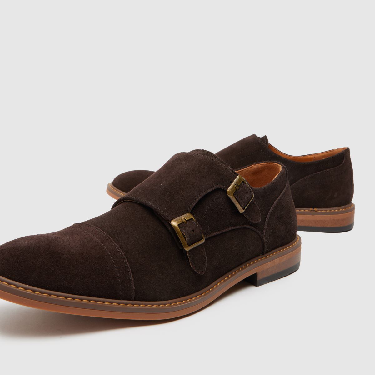 Schuh Rio velúr szerzetescipő barna színben