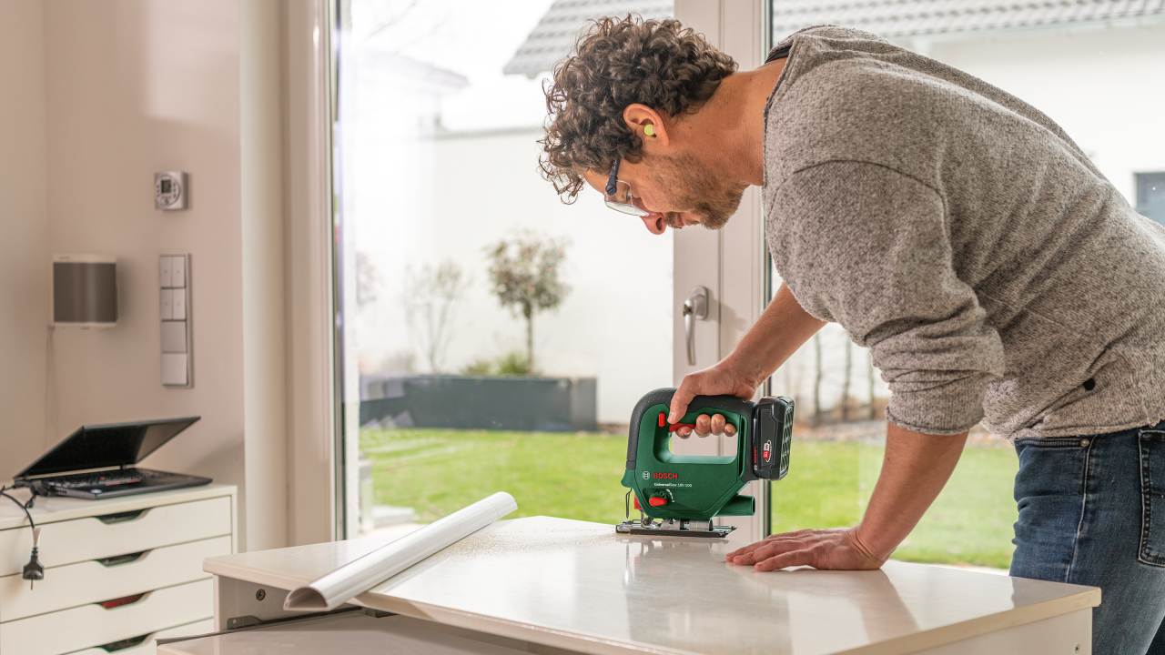 UniversalSaw 18V-100 - ohne Akku | ohne Ladegerät