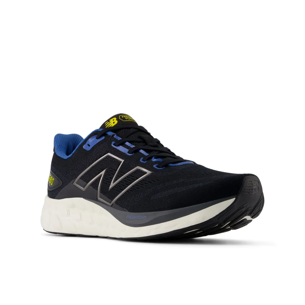 New Balance Fresh Foam 680 v8 M680LH8 / schwarz