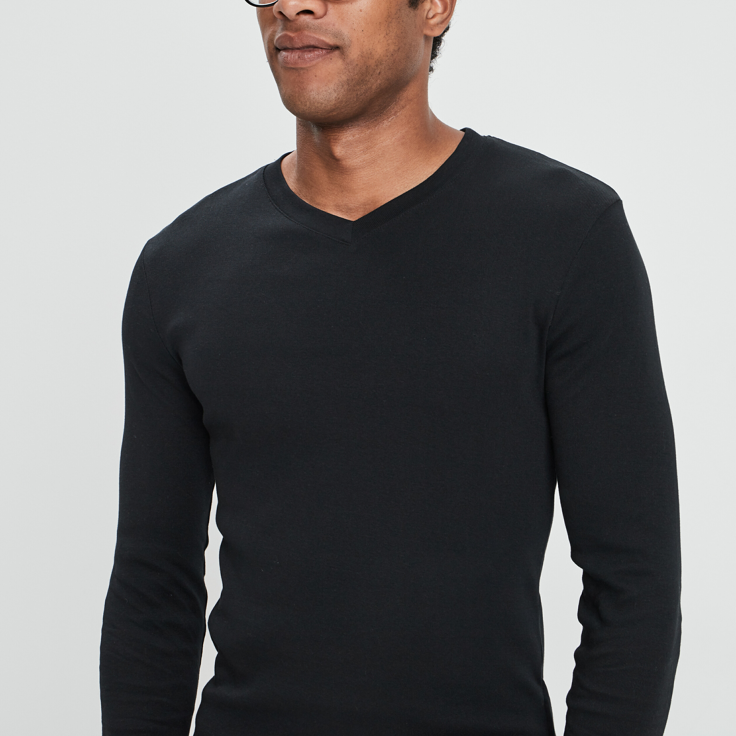 T-shirt manches longues col V noir homme | La Halle