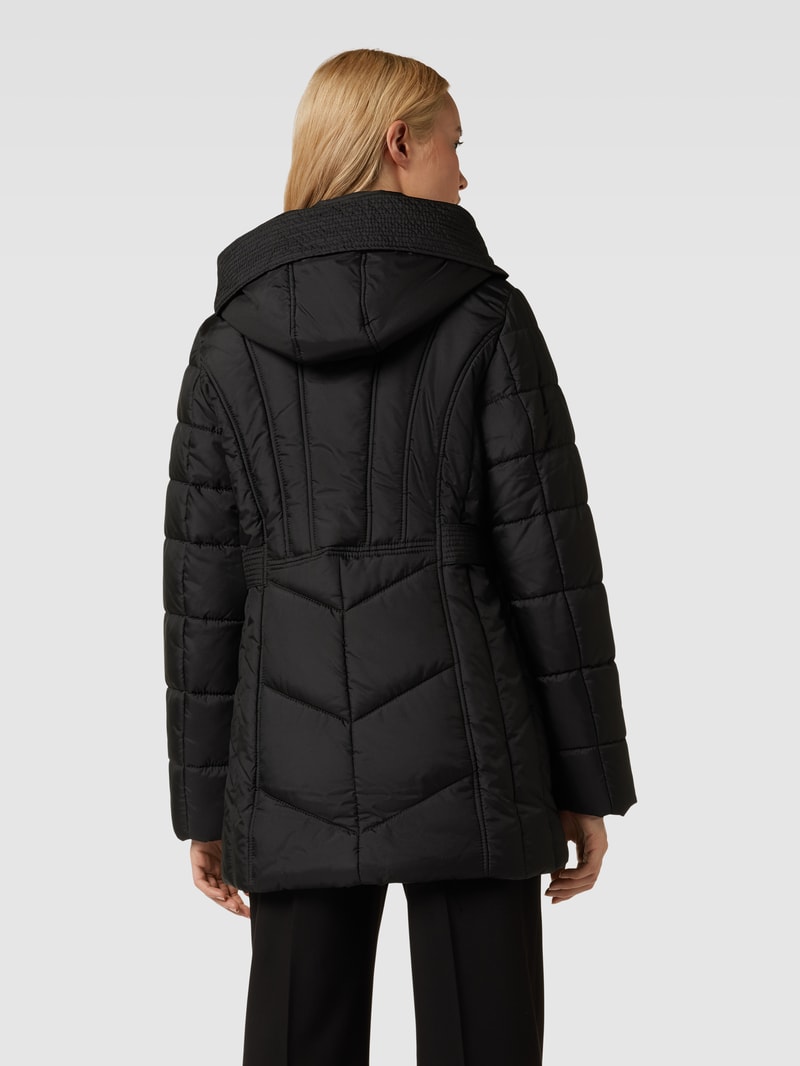 Steppjacke mit Taillengürtel in schwarz