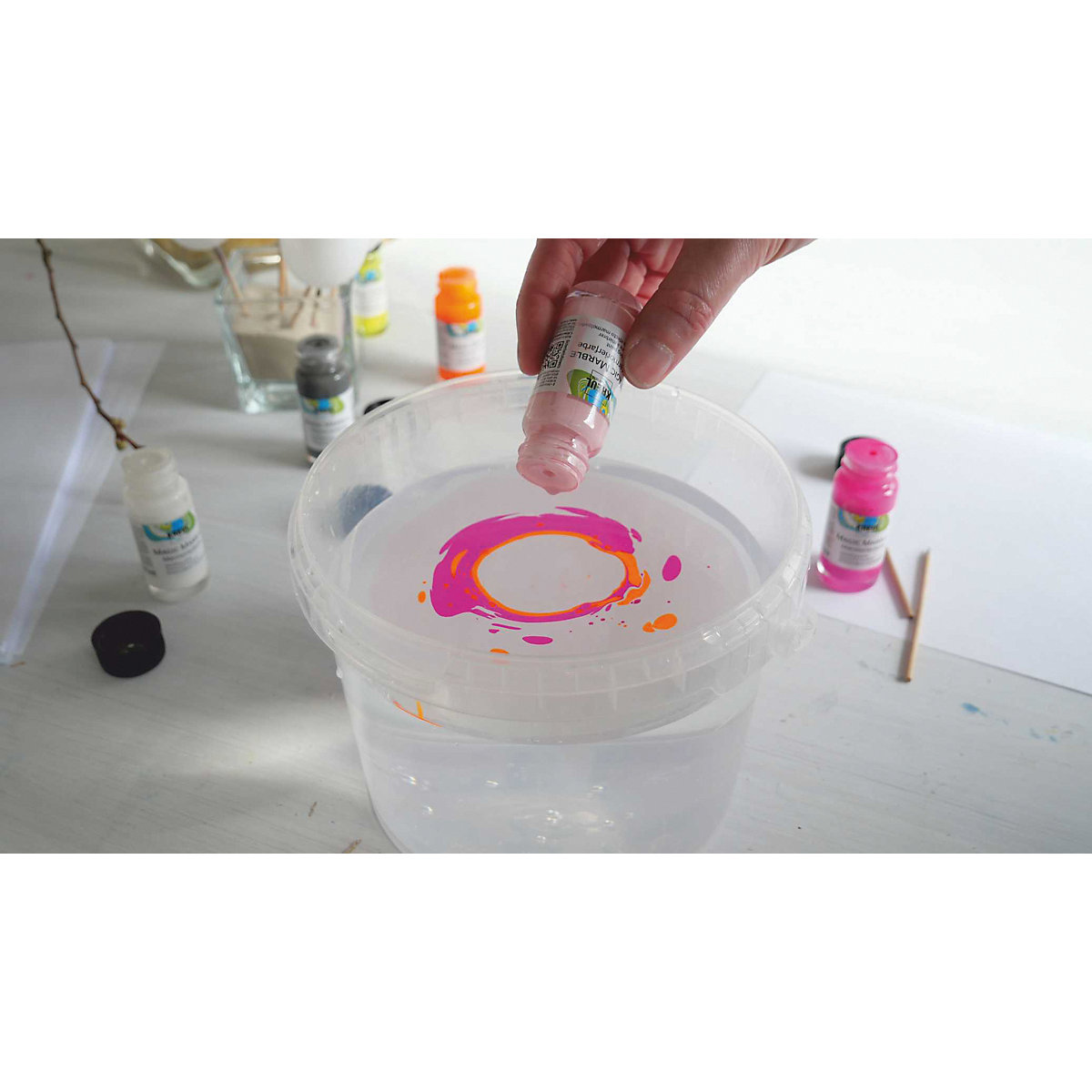 KREUL Magic Marble Marmorierfarben Set Love Neon! 6 x 20 ml