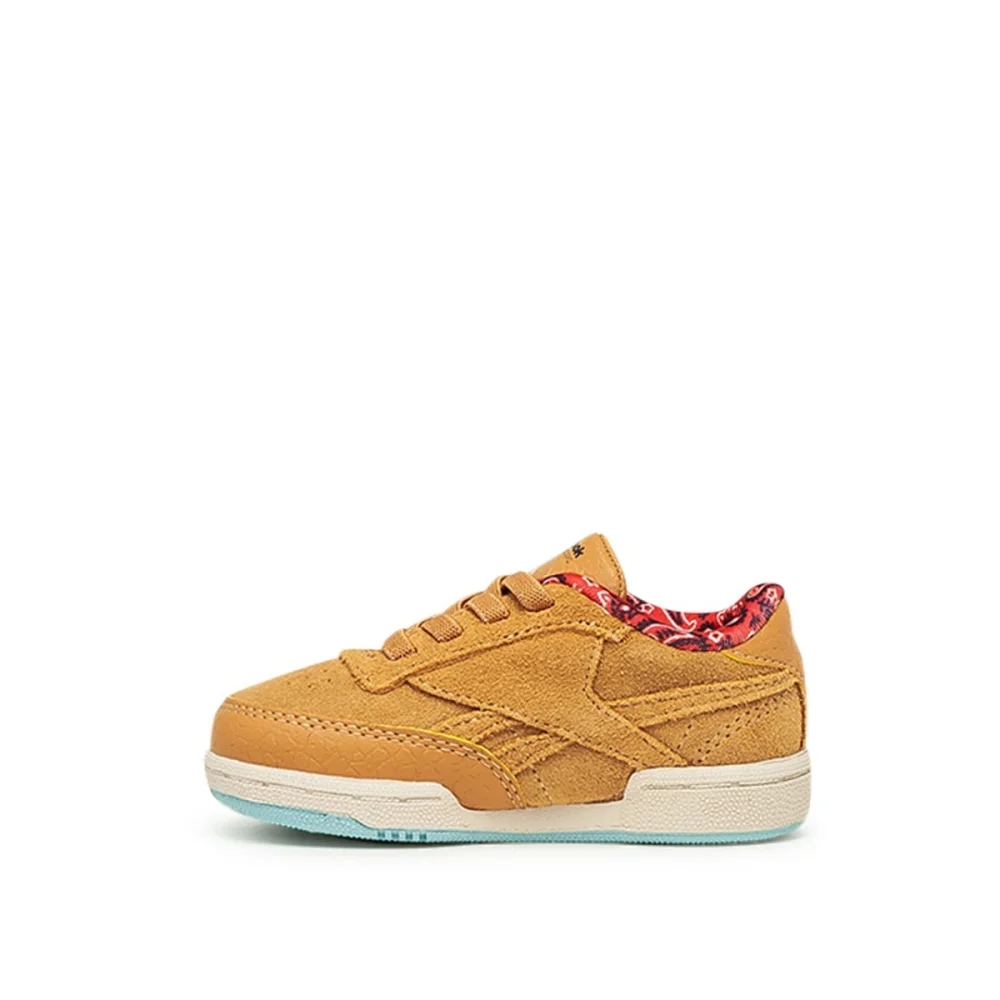 Reebok Club C x Jurassic Park 85 GZ0538 / braun