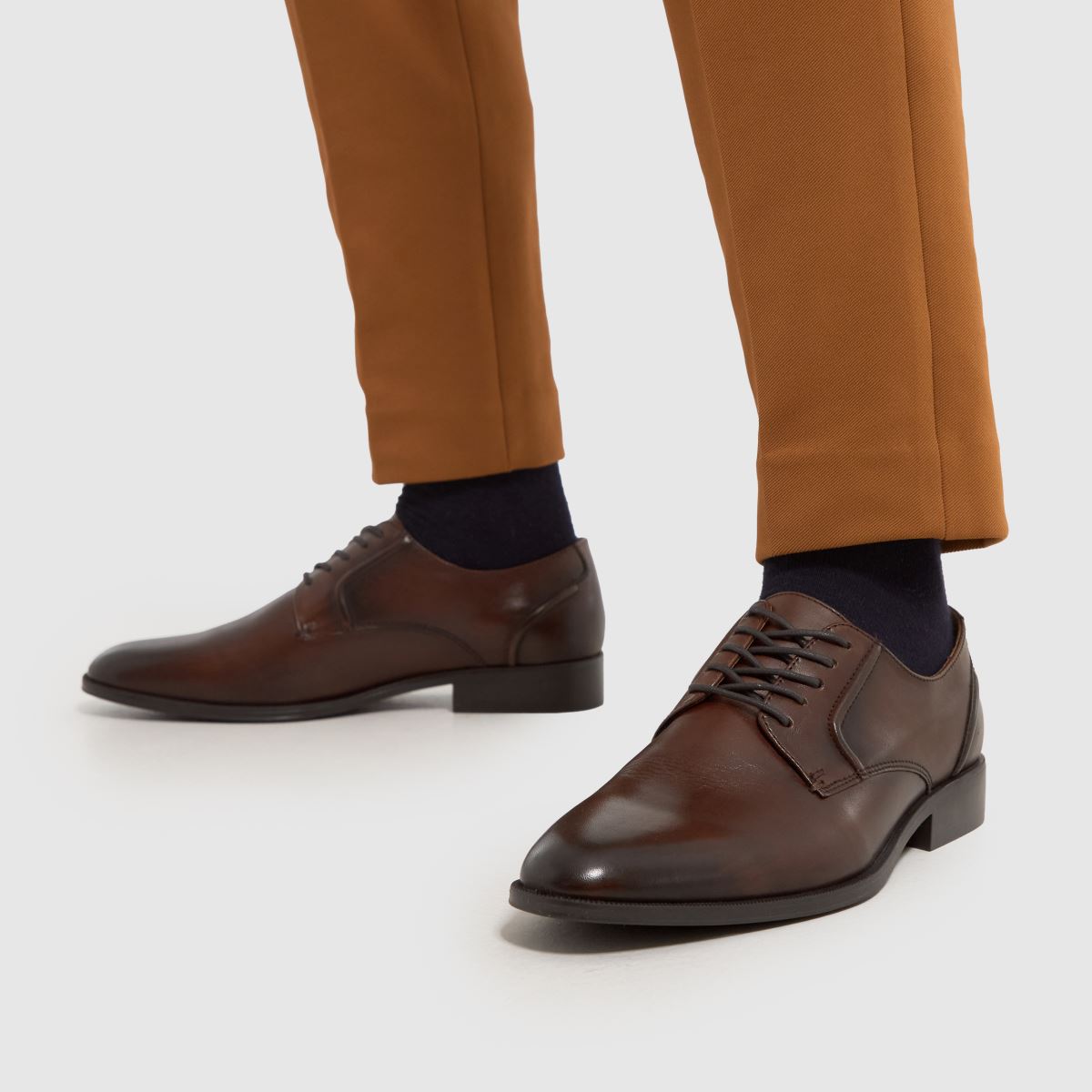 Schuh Reilly bőr csipkés cipő barna színben