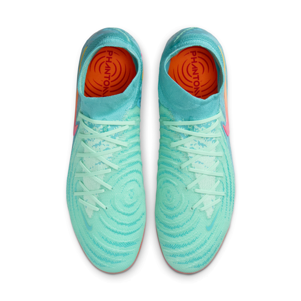 Nike Phantom Luna 2 Elite LV8 FG FJ2571-300 / grün
