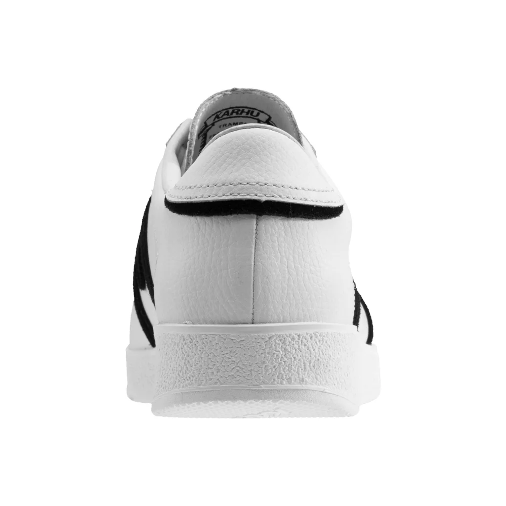 Karhu Trampas F809005 / weiss