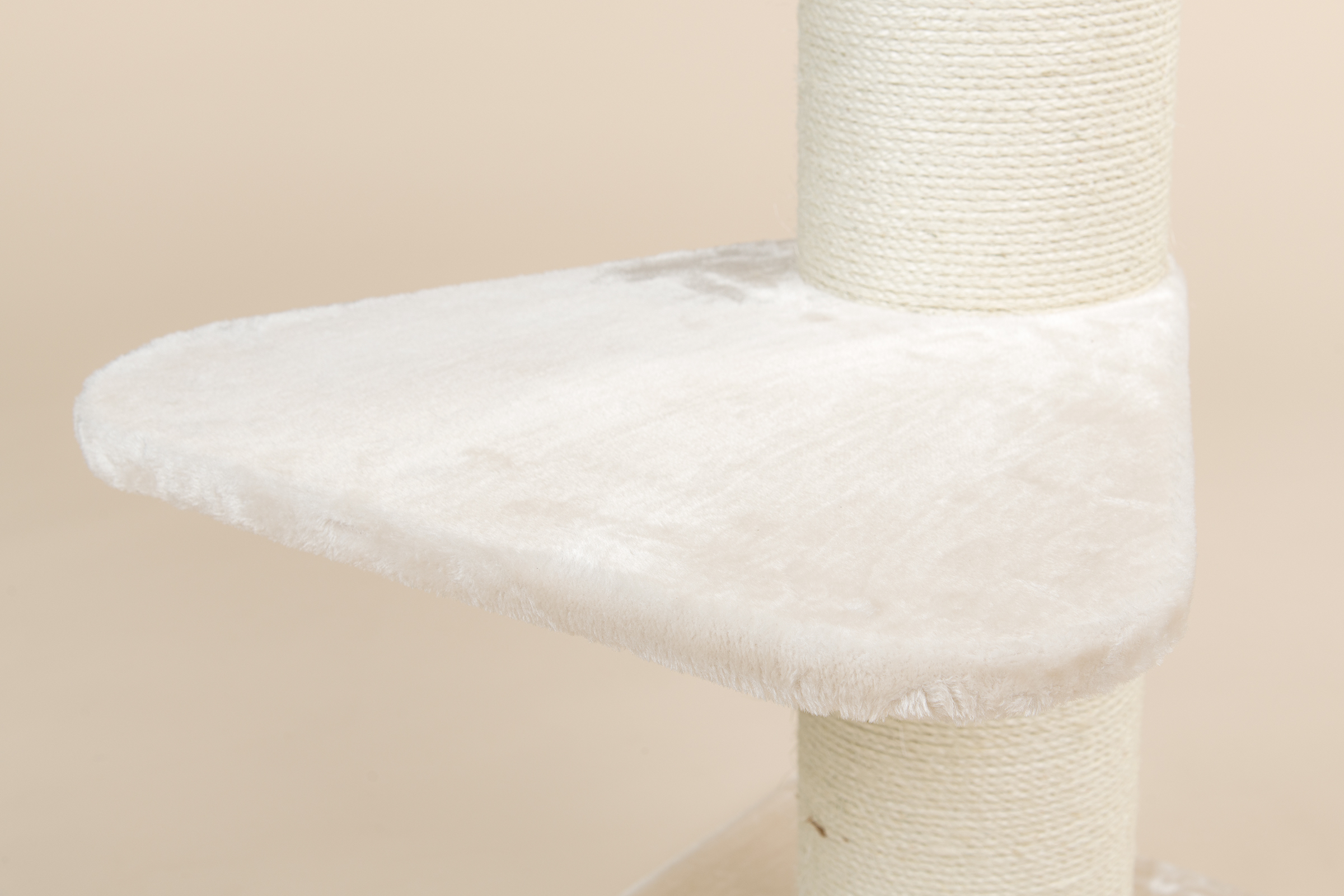 RHR Quality Kratzbäume RHR Quality Kratzbaum Maine Coon Lounge creme/ beige