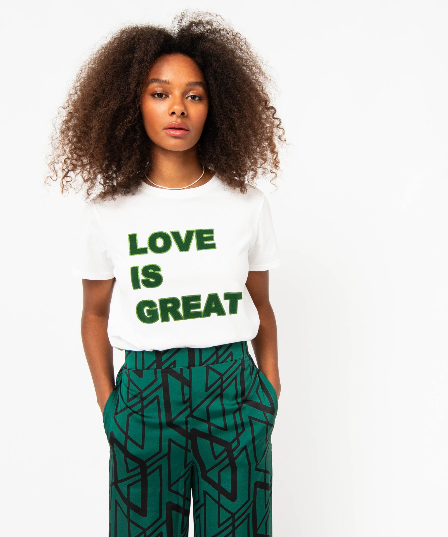 Tee-shirt à manches courtes avec inscription pailletée femme blanc | GEMO