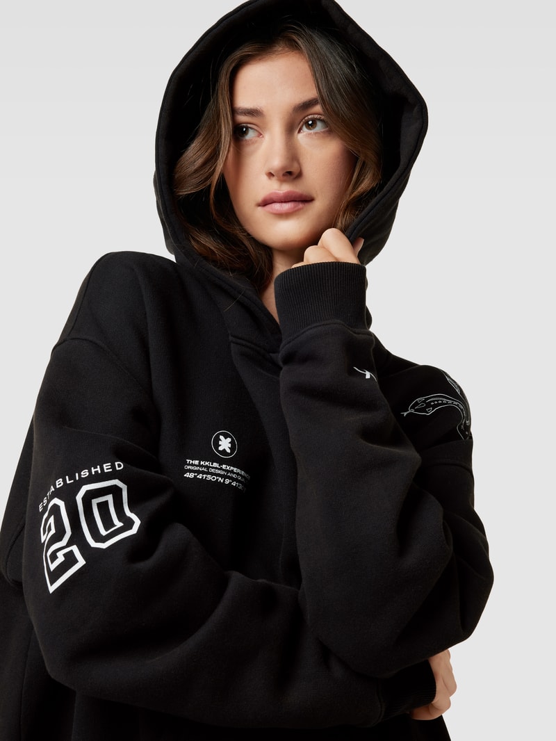 Oversized Hoodie mit Label-Prints in schwarz