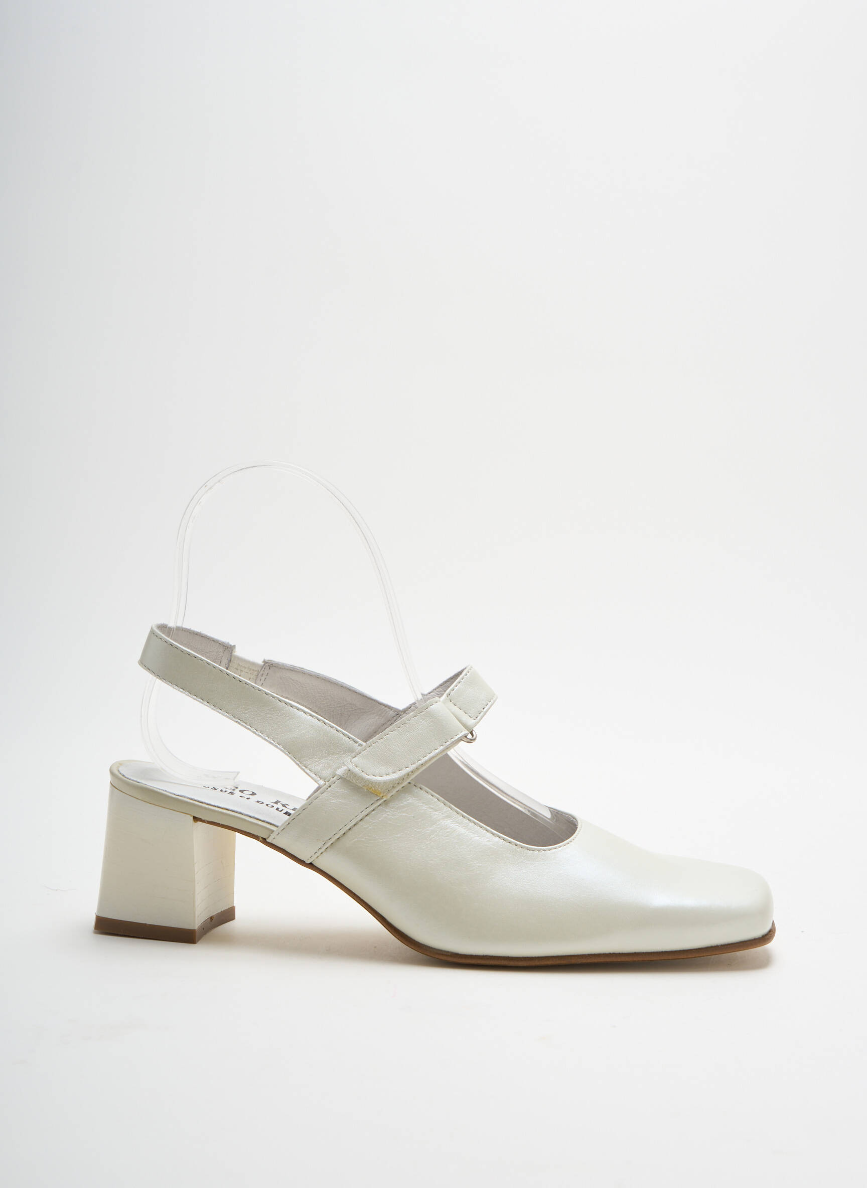 Geo Reino Sandales Nu Pieds Femme couleur beige