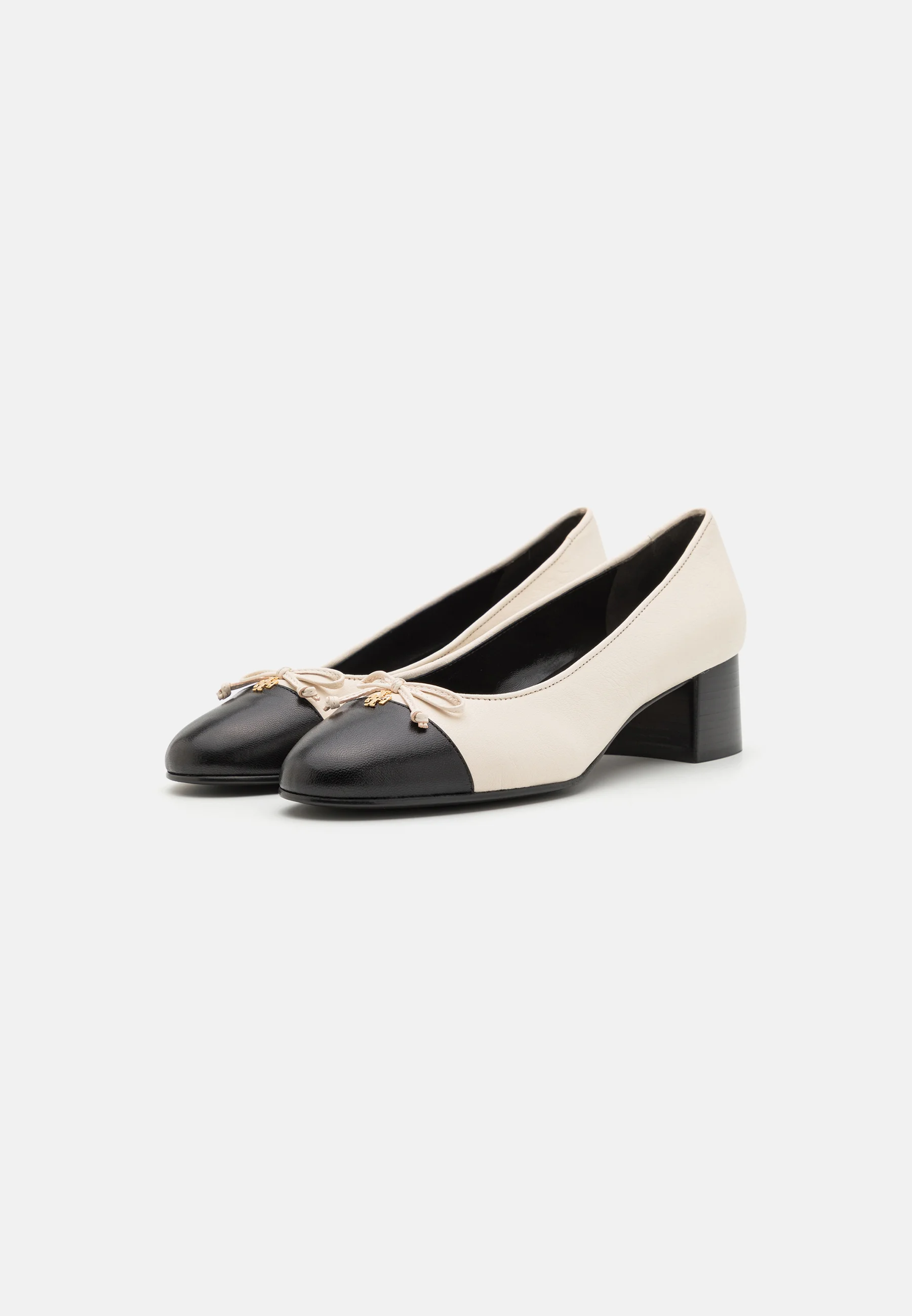 Tory Burch CAP TOE - Escote