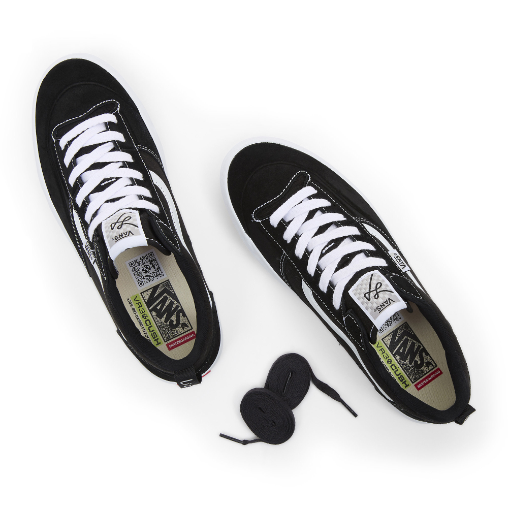Vans Lizzie Low VN000CBTBA21 / schwarz