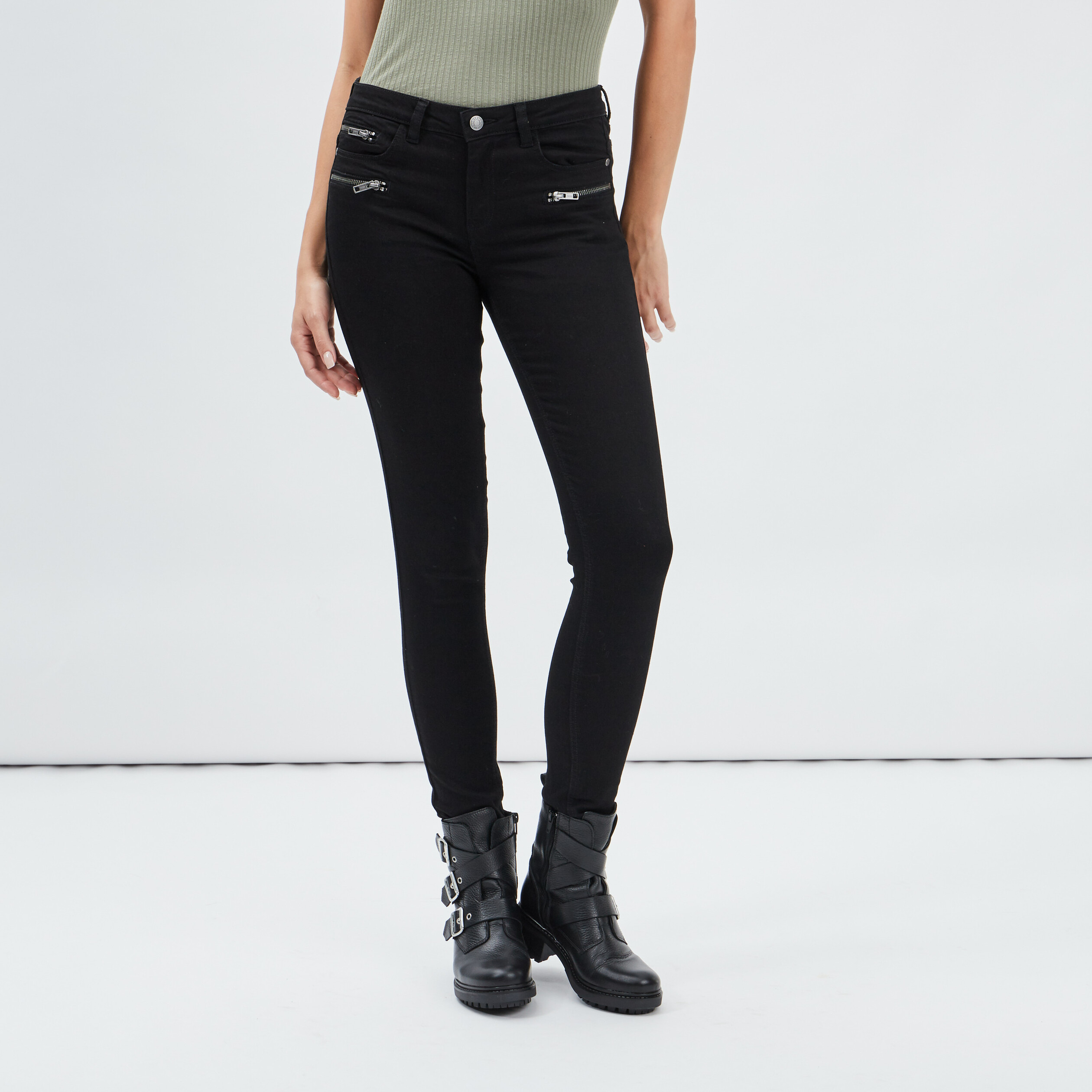 Pantalon skinny détails zippés noir femme | La Halle